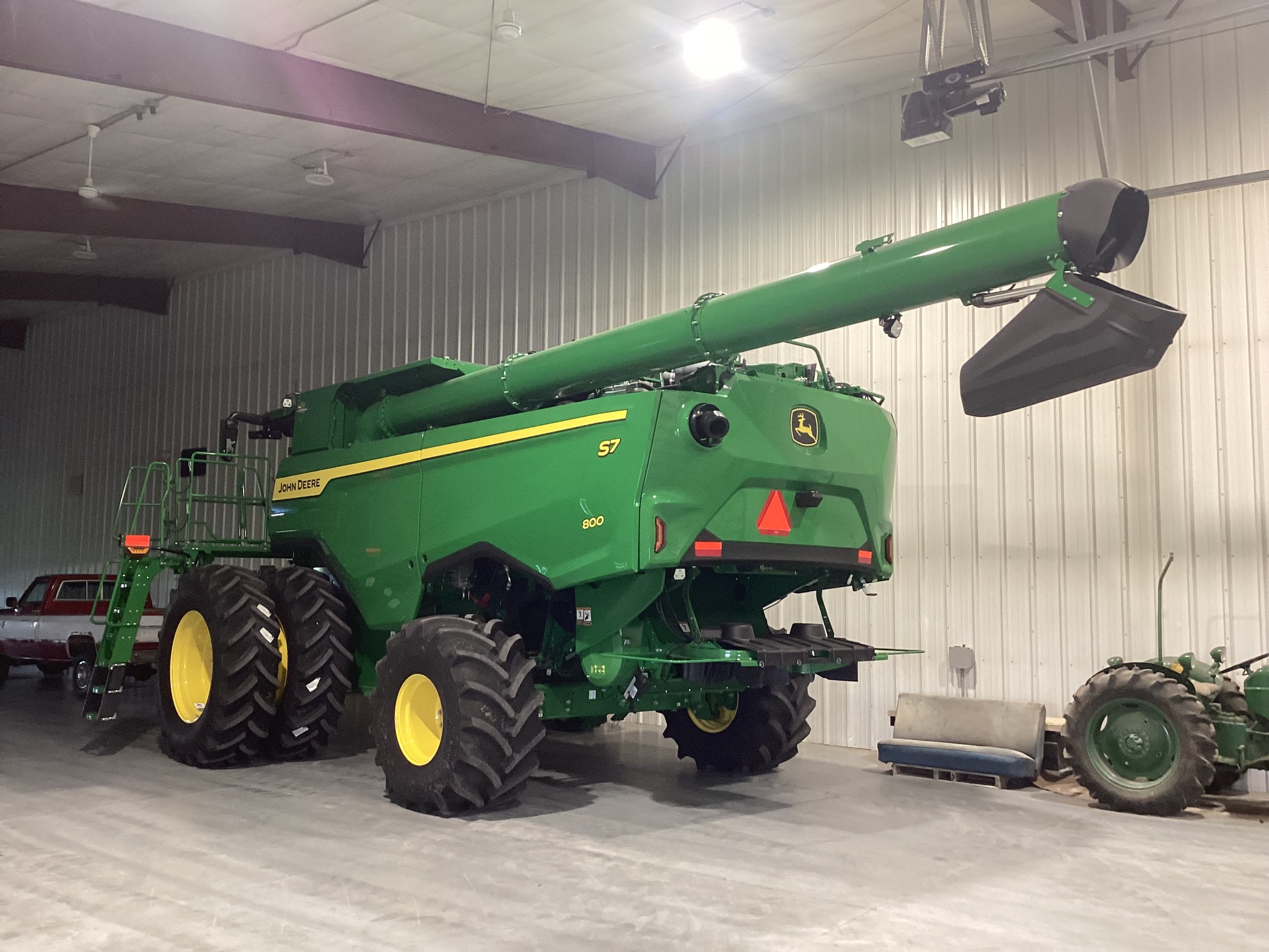 2025 John Deere S7 800 Image 8