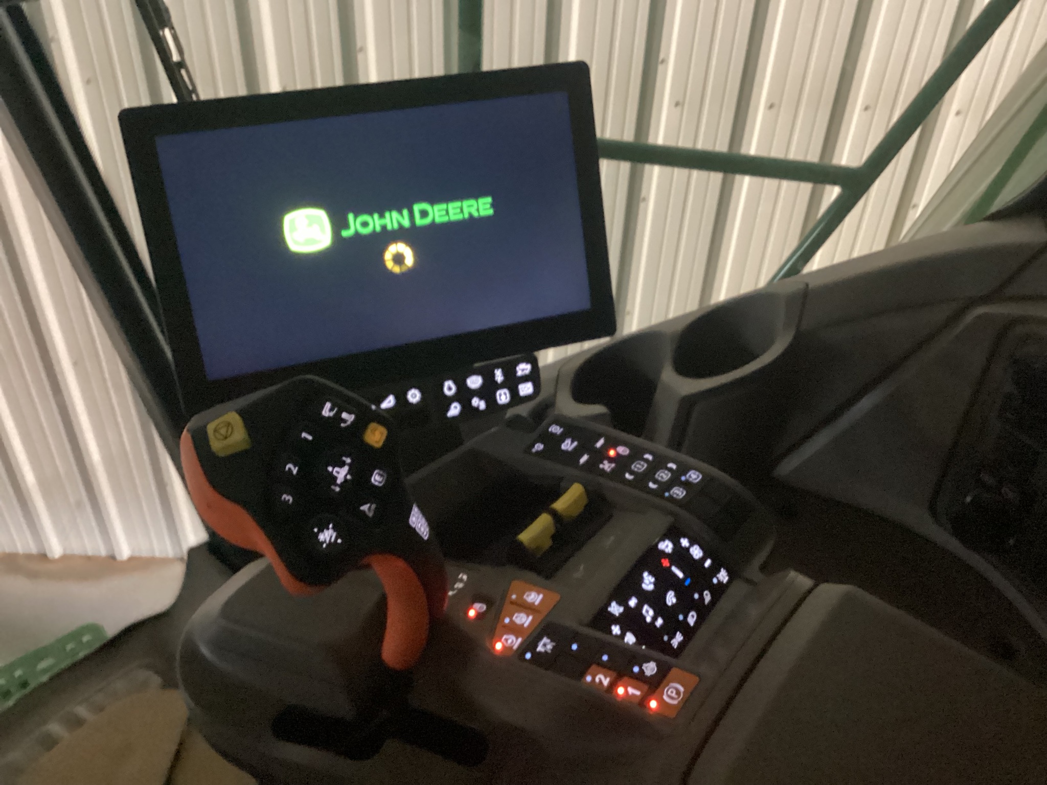 2025 John Deere S7 800 Image 22