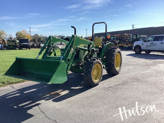 Photo of 2024 John Deere 5067E