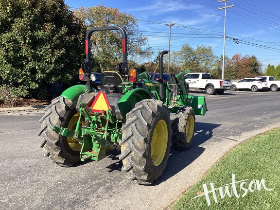 Photo of 2024 John Deere 5067E