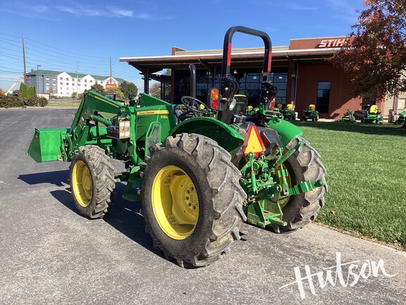 Photo of 2024 John Deere 5067E