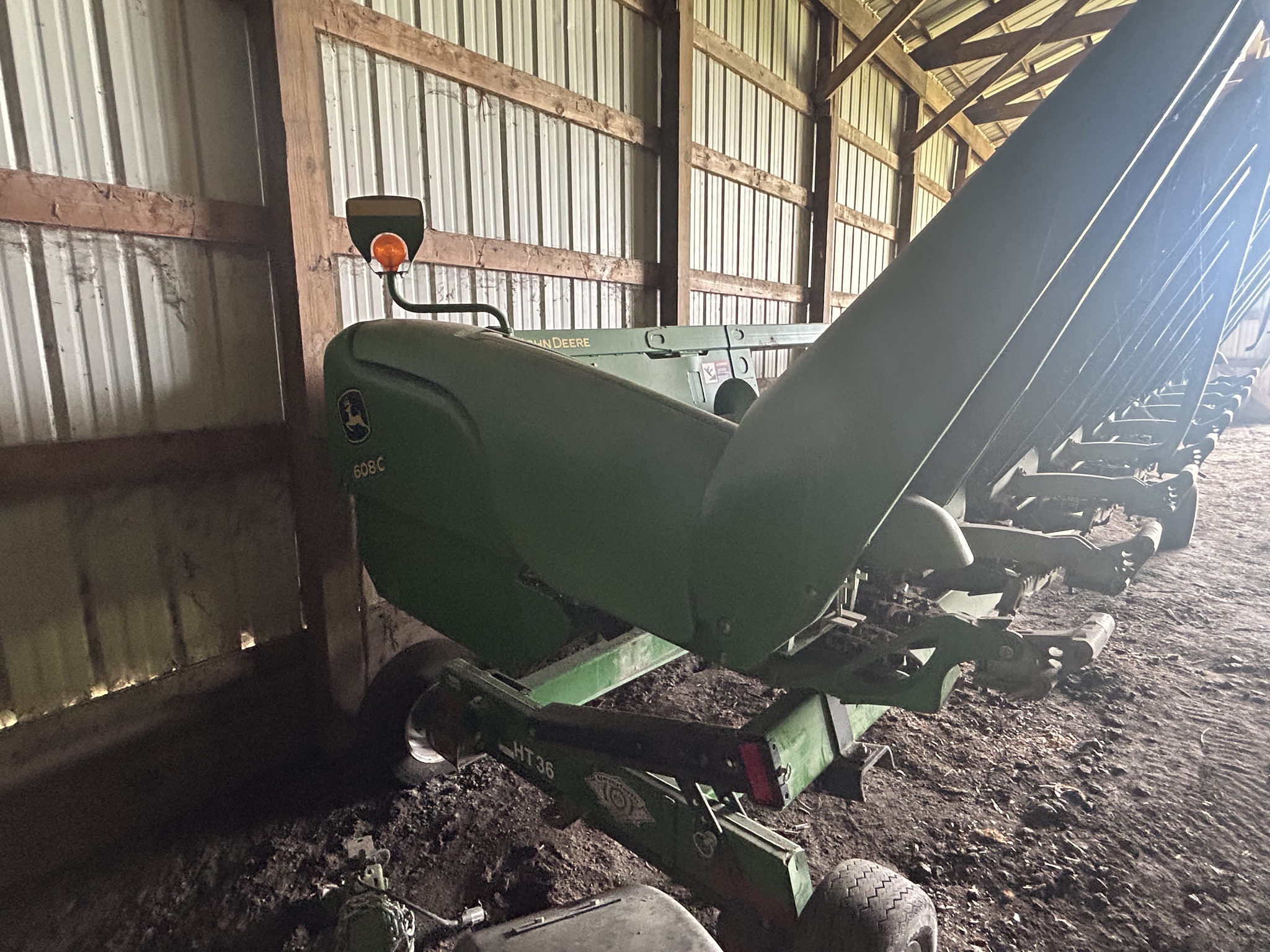 2012 John Deere 608C Image 14
