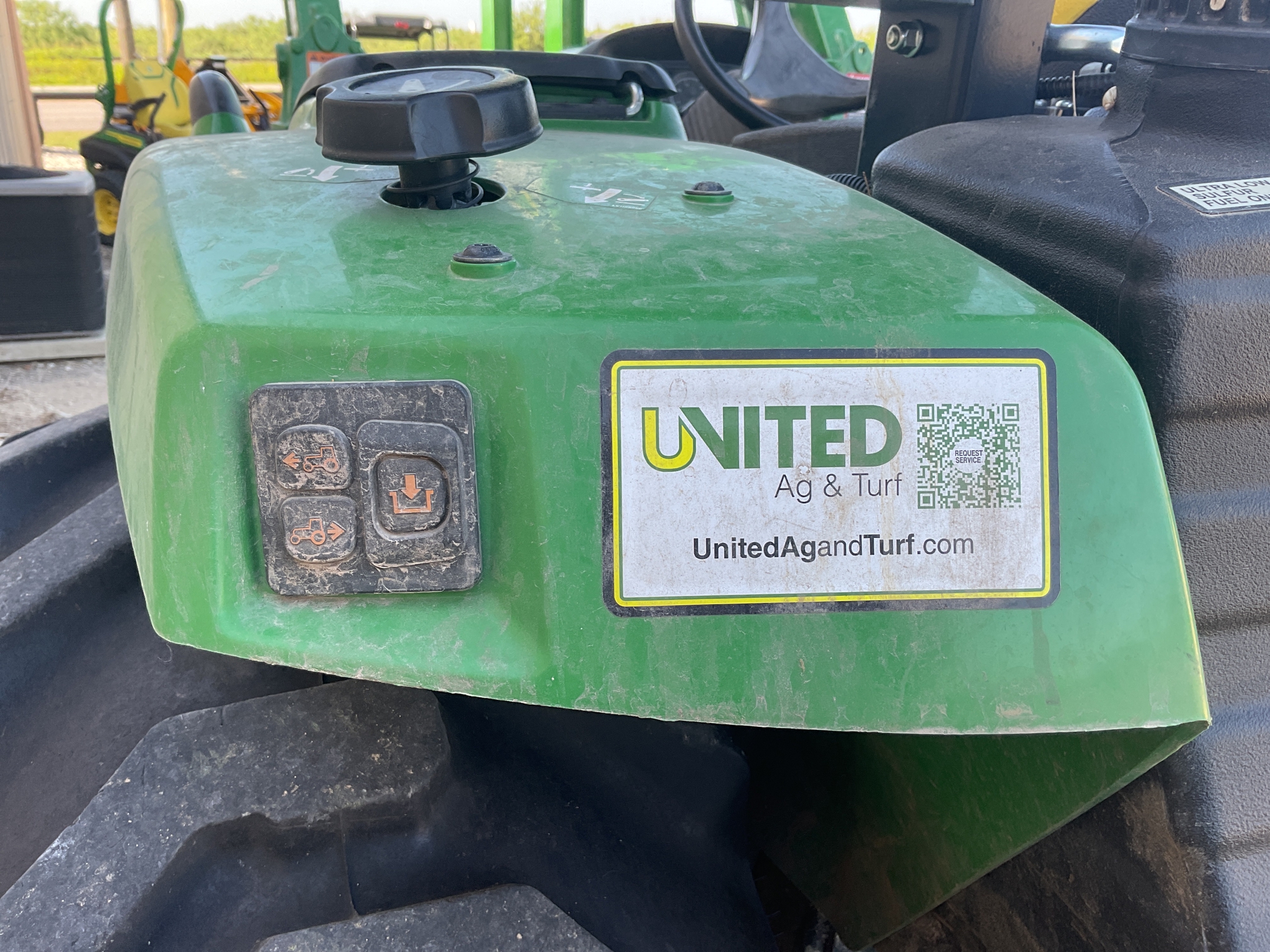 2022 John Deere 4066R Image 26