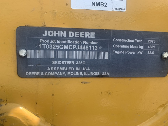 2023 John Deere 325G Photo 3