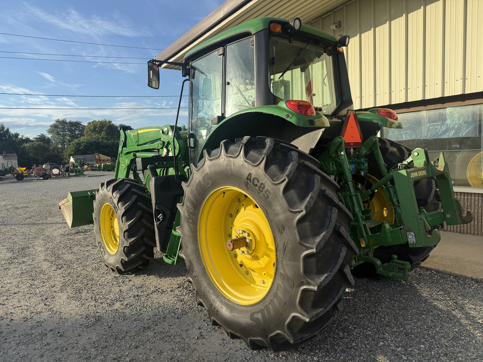2017 John Deere 6155M Image 2