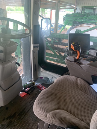 2019 John Deere R4030 Photo 6