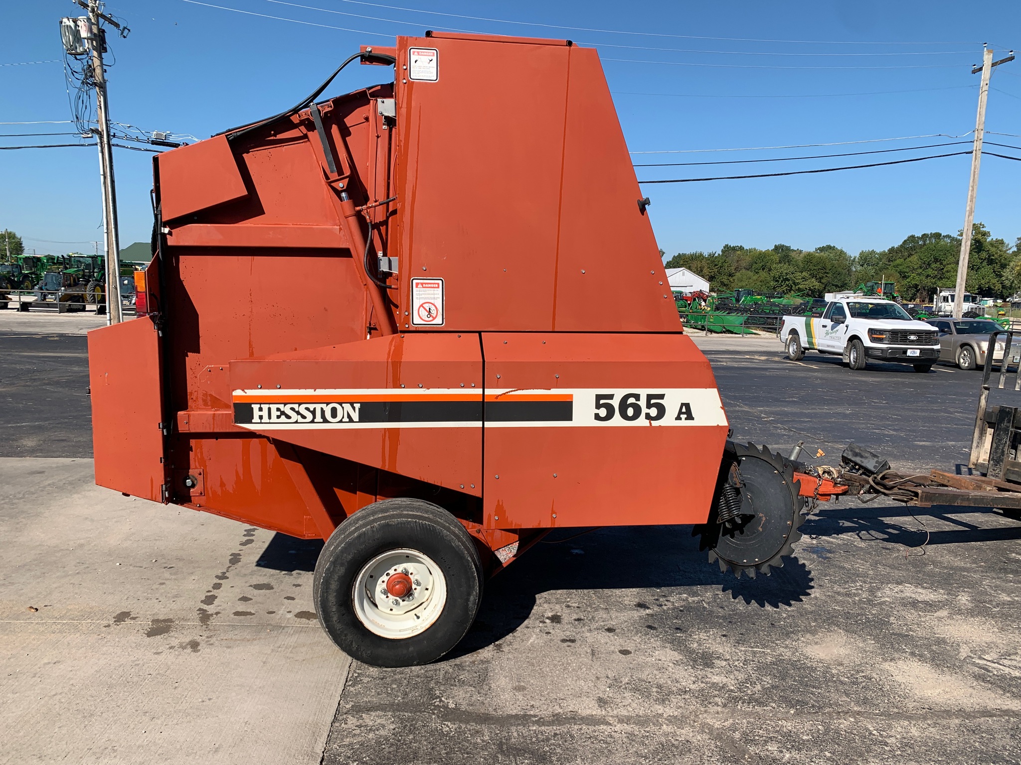  1997 Hesston 565A at Heritage Tractor in Lamar, MO