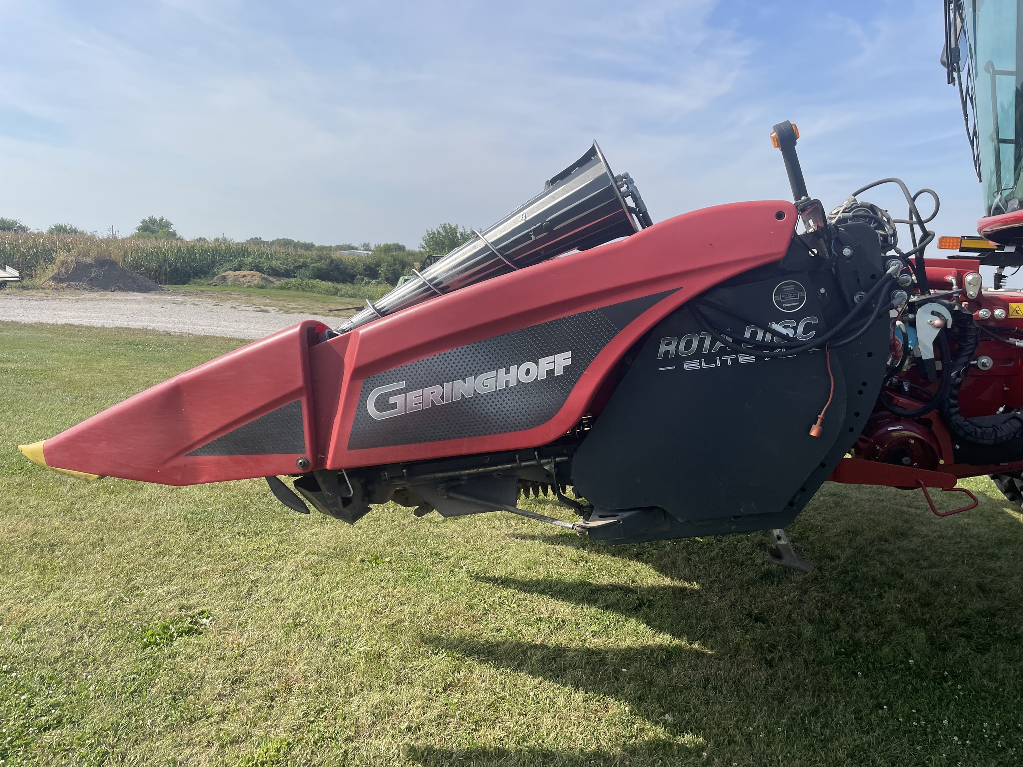  2012 Geringhoff RD600 at Heritage Tractor in Geneseo, IL