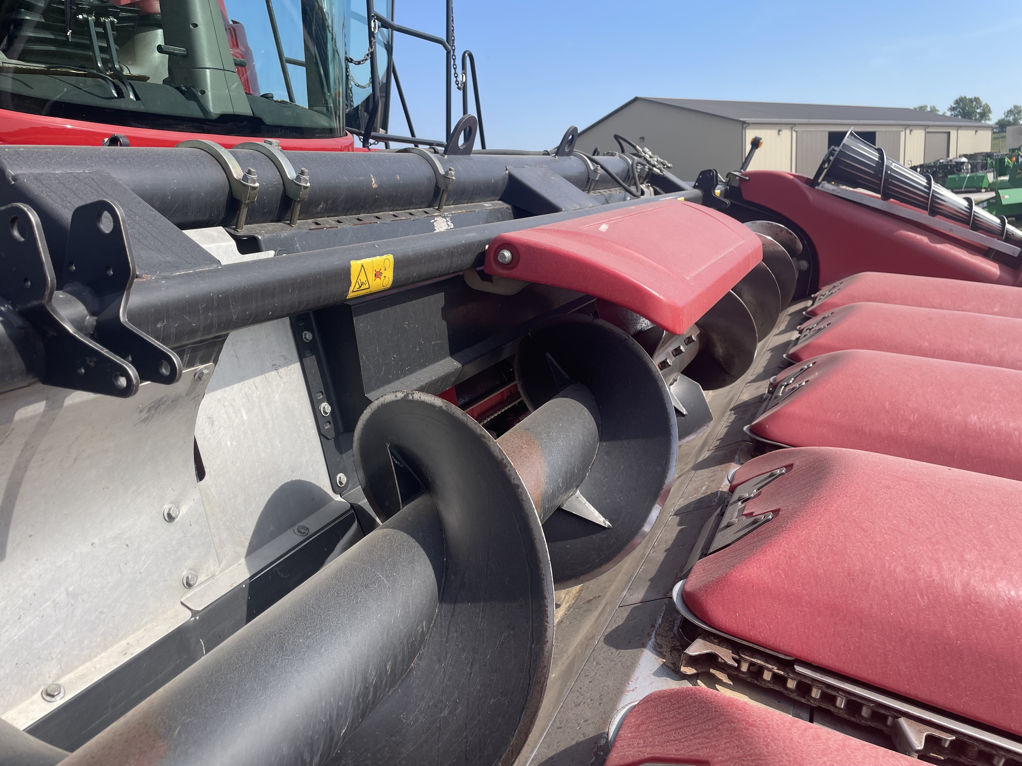  2012 Geringhoff RD600 at Heritage Tractor in Geneseo, IL