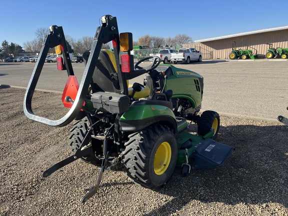 2022 John Deere 1025R - Photo5