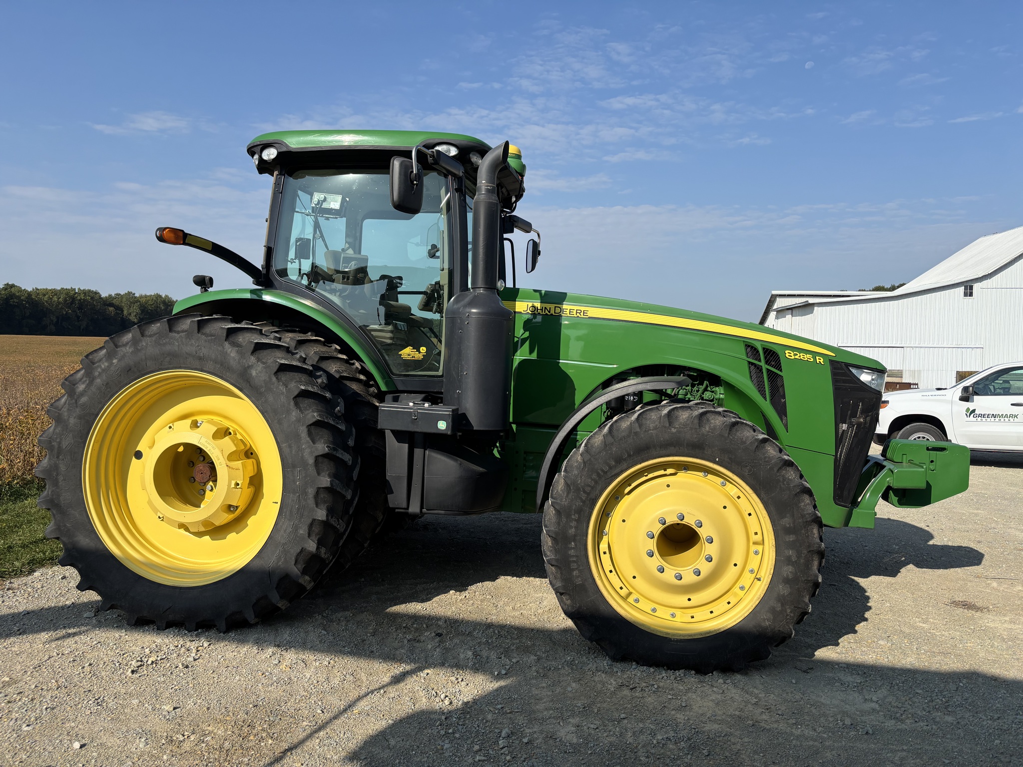 2013 John Deere 8285R Image 4