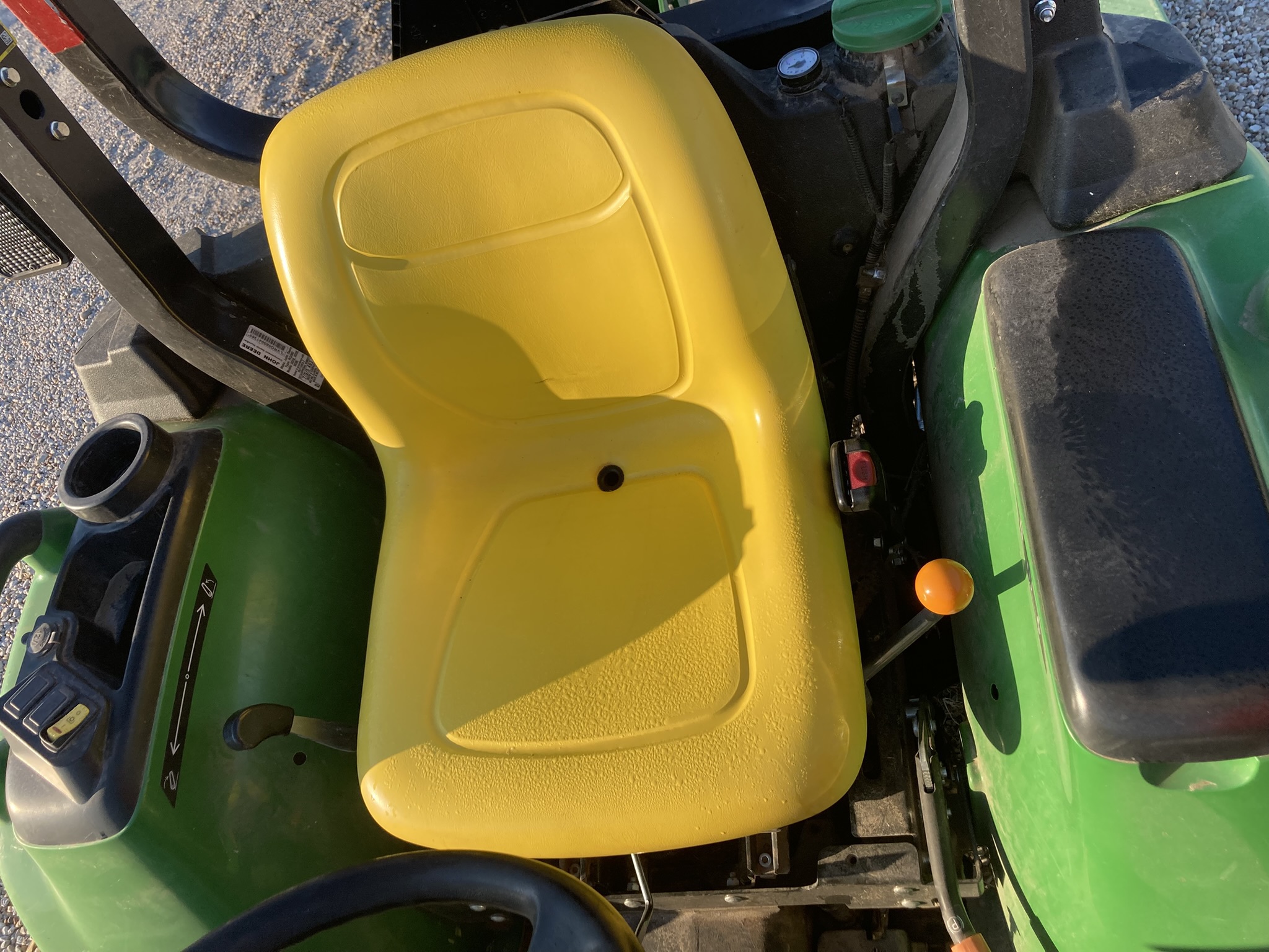 2020 John Deere 3038E Image 7