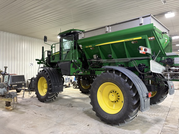 2024 John Deere 412R - Photo2