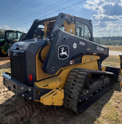 2023 John Deere 331G Photo 6