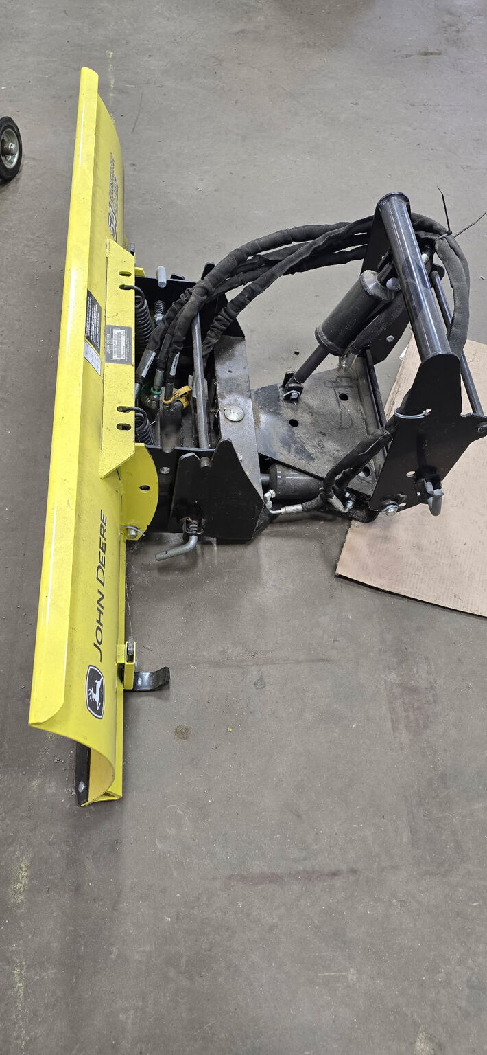2016 John Deere 54 Image 4