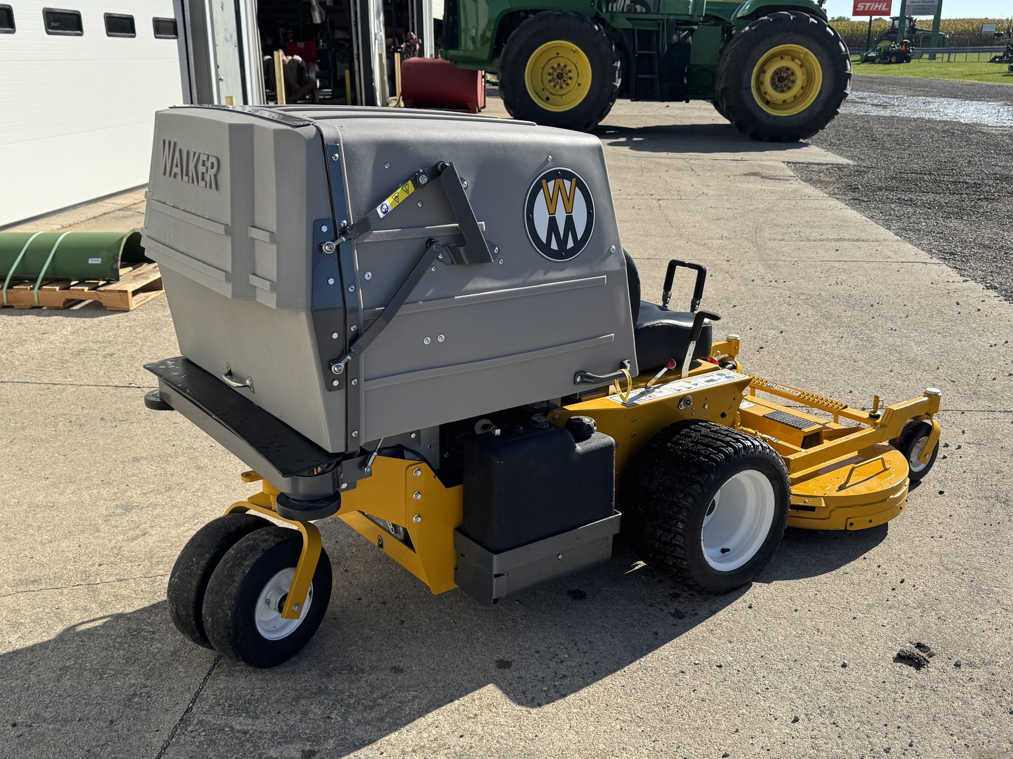 2024 Walker CS23i Image 7