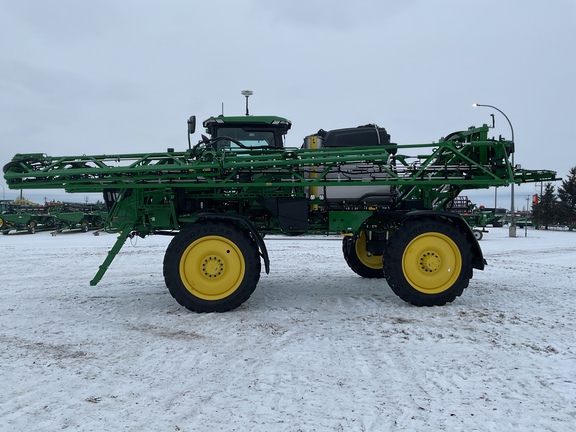 Used 2025 John Deere 412R Self Propelled Sprayers at Horizon Ag & Turf in Westlock, AB - Photo2