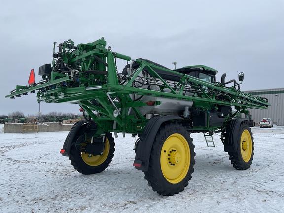 Used 2025 John Deere 412R Self Propelled Sprayers at Horizon Ag & Turf in Westlock, AB - Photo5