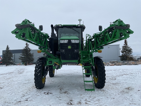 Used 2025 John Deere 412R Self Propelled Sprayers at Horizon Ag & Turf in Westlock, AB - Photo8
