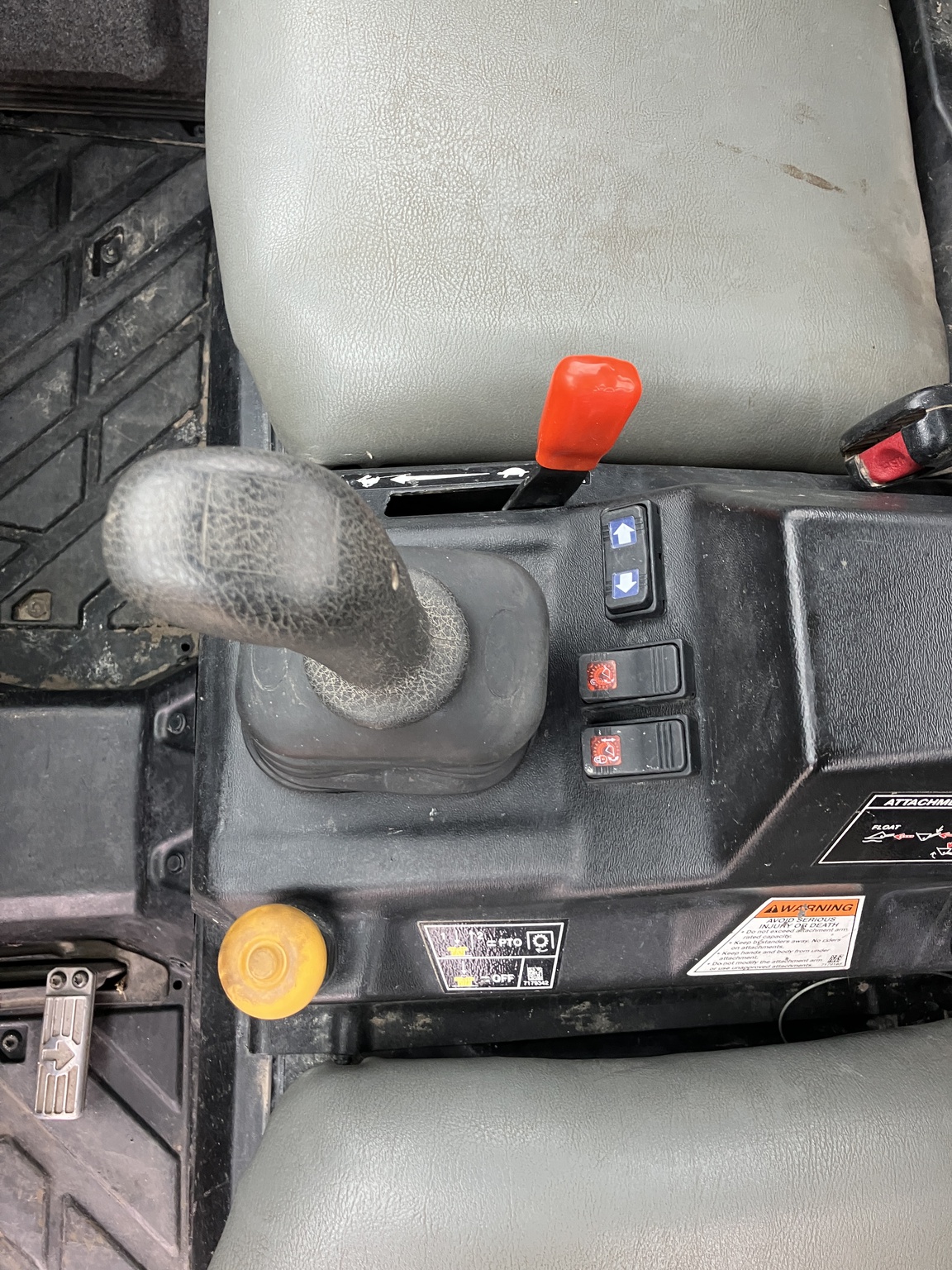 2013 Polaris Brutus HD PTO Image 9