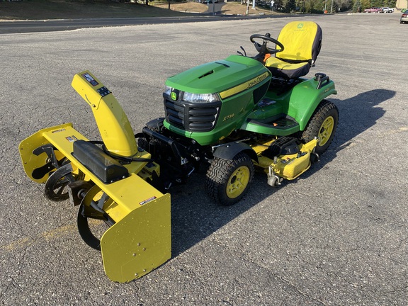  John Deere X739