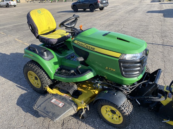 2019 John Deere X739 - Photo3