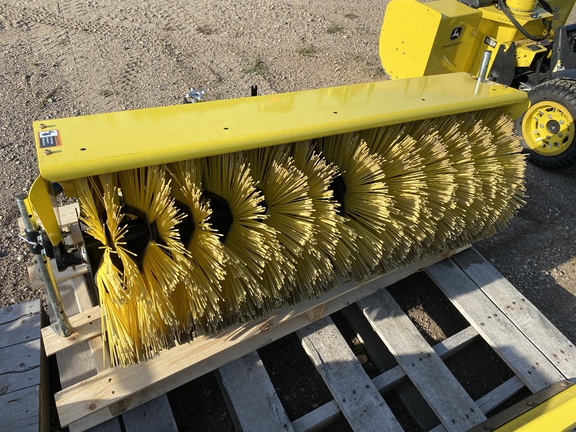 2019 John Deere X739 - Photo8