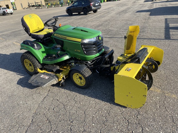 2019 John Deere X739 - Photo2