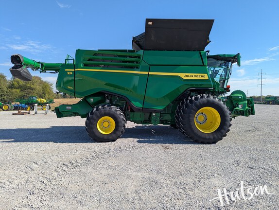Photo of 2025 John Deere X9 1100