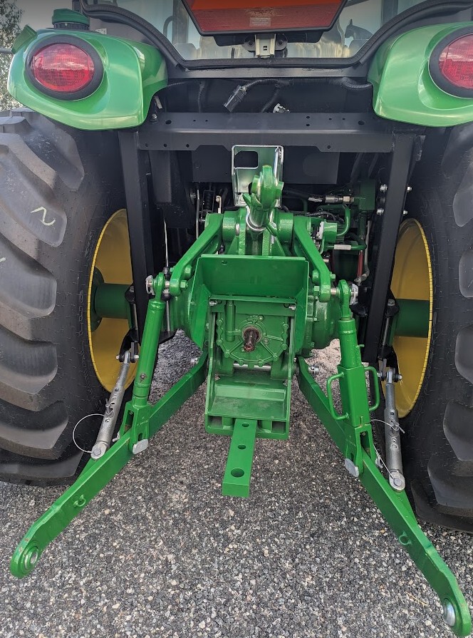 2024 John Deere 4066R Image 5