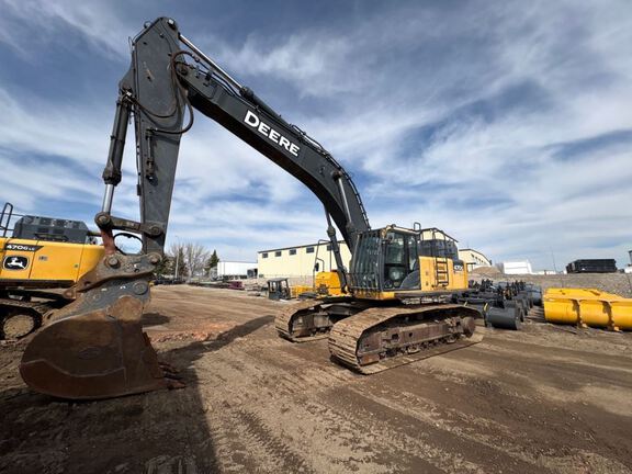 Photo of a 2020 John Deere 470GLC