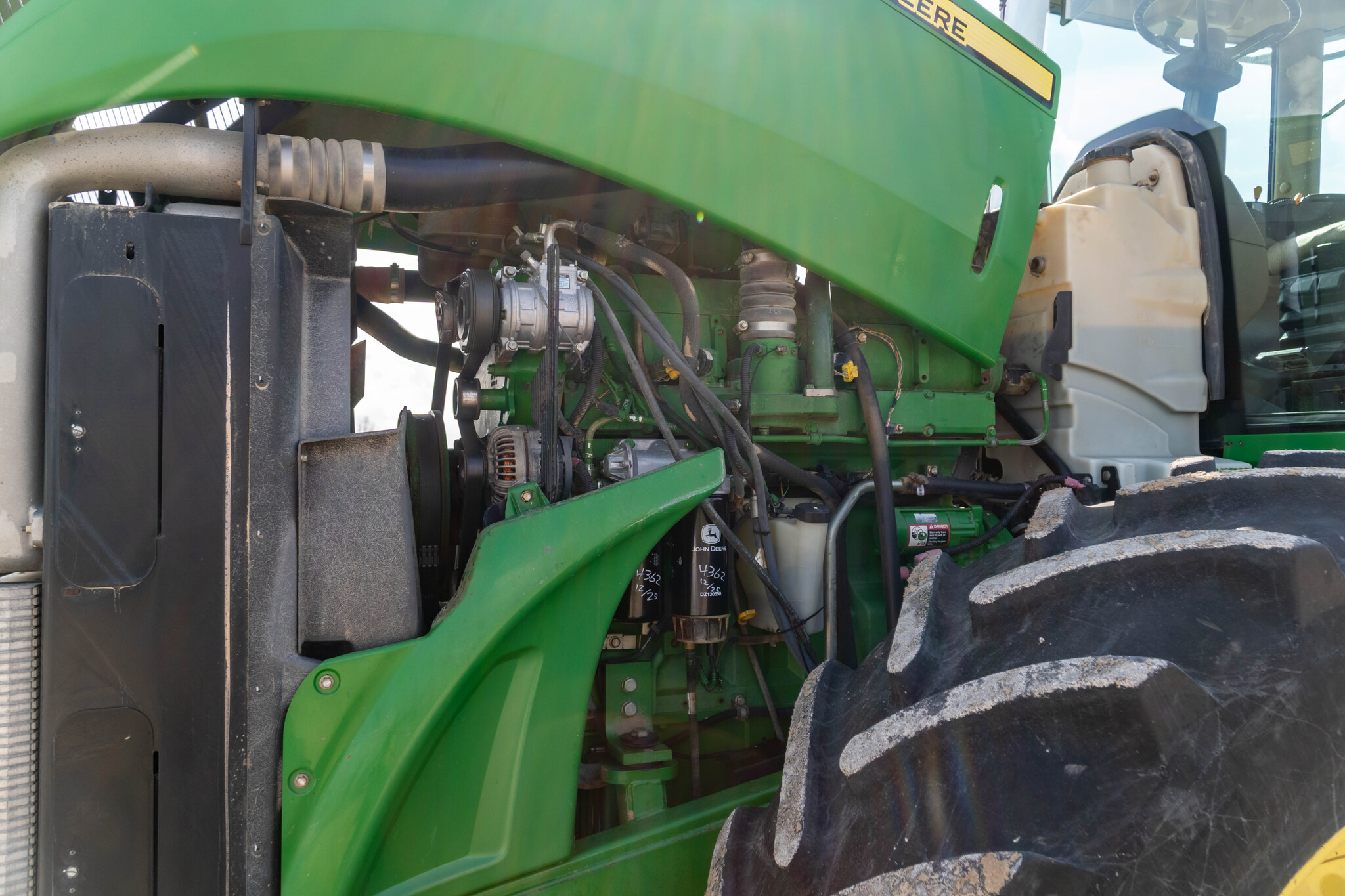 Used 2008 John Deere 9430 Articulated 4WD Tractors at Koenig Equipment in Greensburg, IN - PhotoXL20