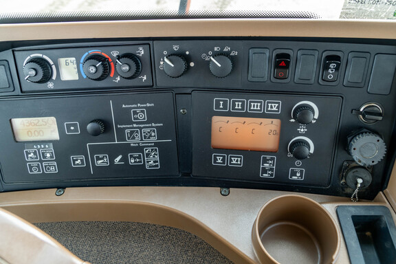 Used 2008 John Deere 9430 Articulated 4WD Tractors at Koenig Equipment in Greensburg, IN - Photo28