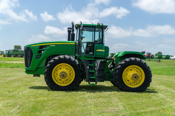 Used 2008 John Deere 9430 Articulated 4WD Tractors at Koenig Equipment in Anna, OH - Photo1