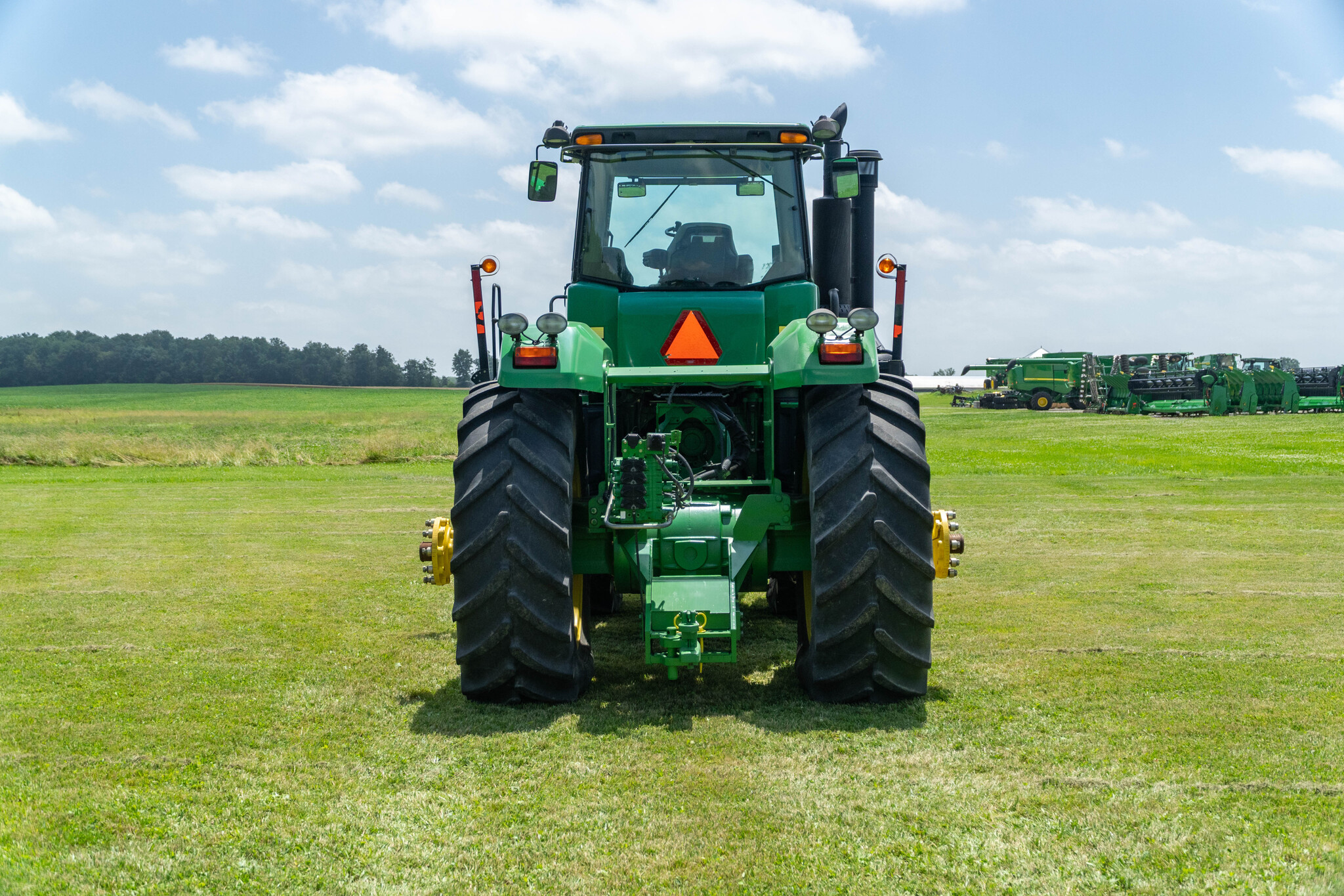 Used 2008 John Deere 9430 Articulated 4WD Tractors at Koenig Equipment in Anna, OH - PhotoXL3