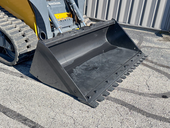 2024 John-Deere 325G