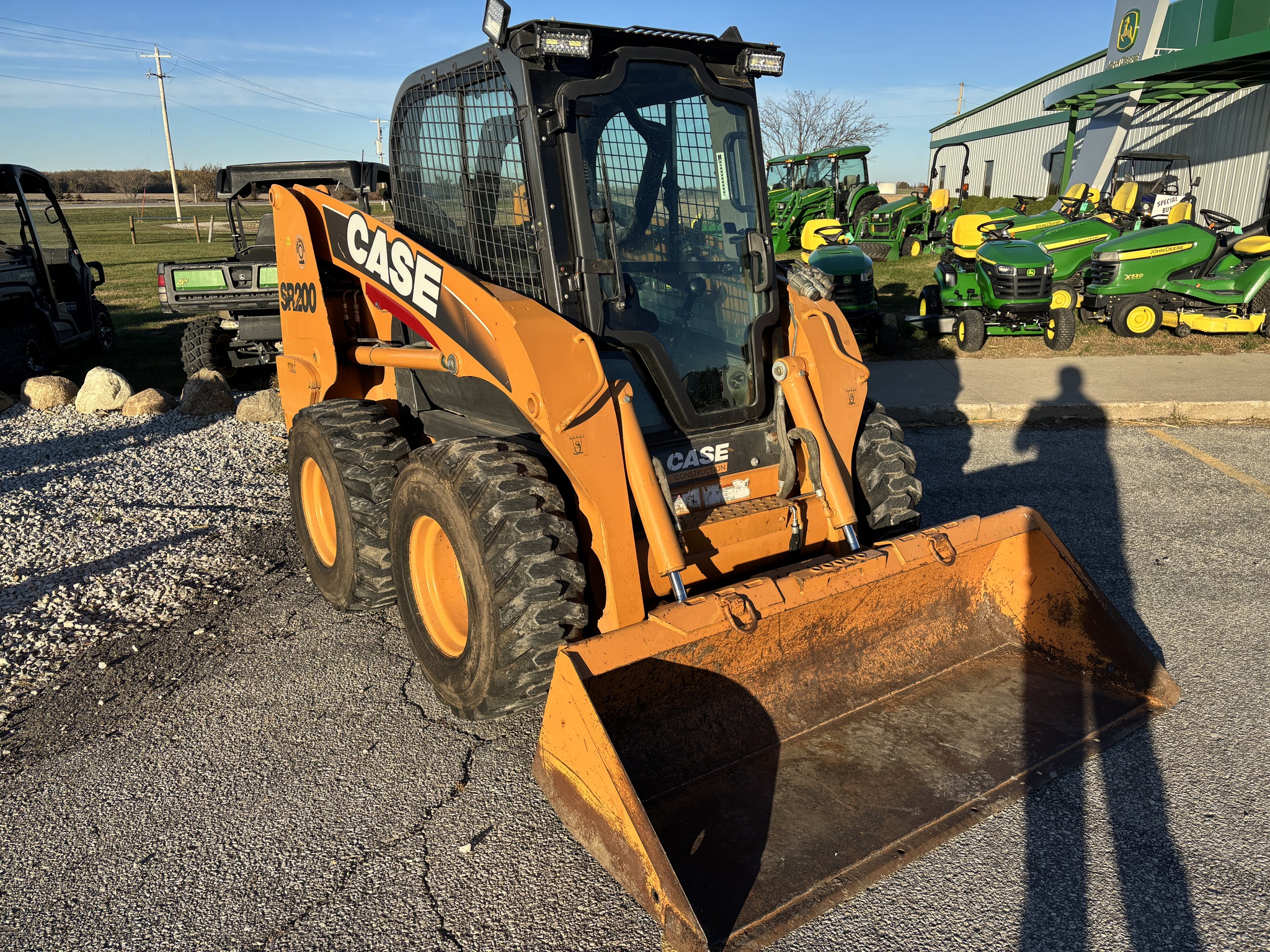 2011 Case SR200 Image 7