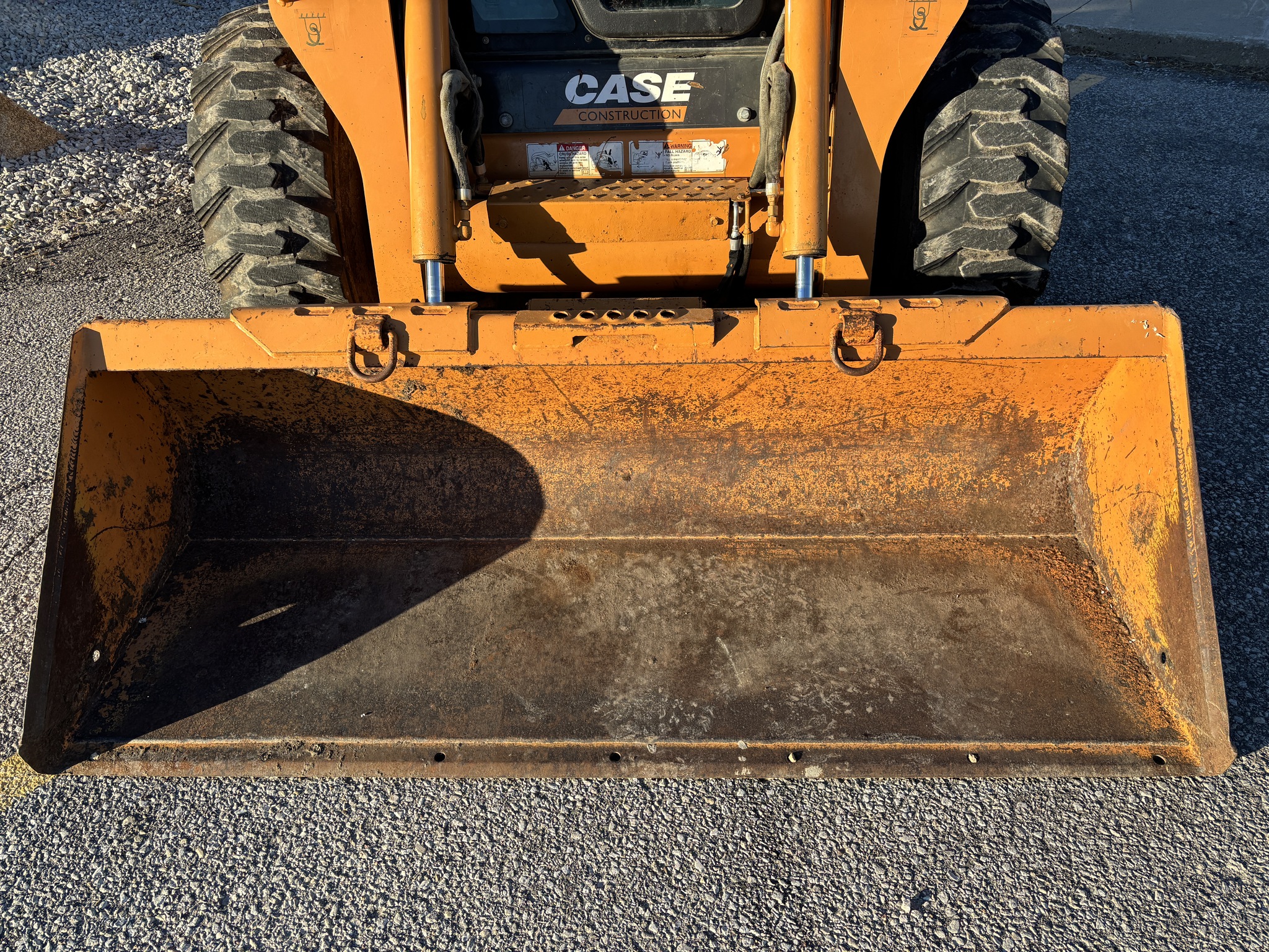 2011 Case SR200 Image 10