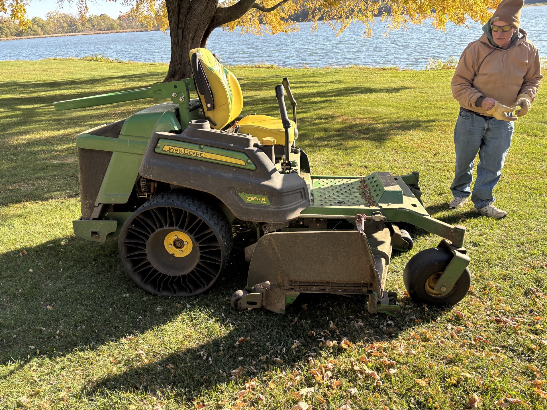 2024 John Deere Z997R Image 2