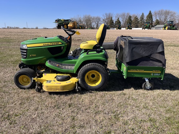 2017 John Deere X730 - Photo8