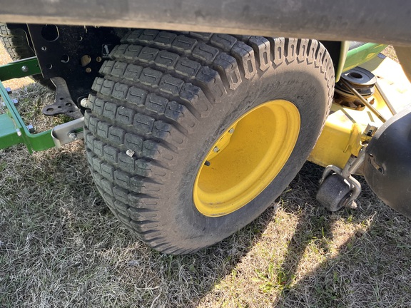 2017 John Deere X730 - Photo14