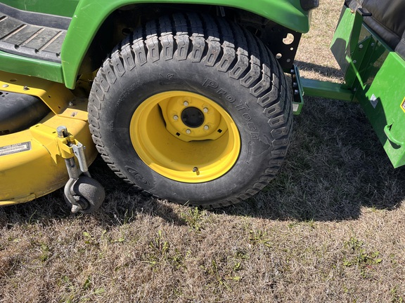 2017 John Deere X730 - Photo15