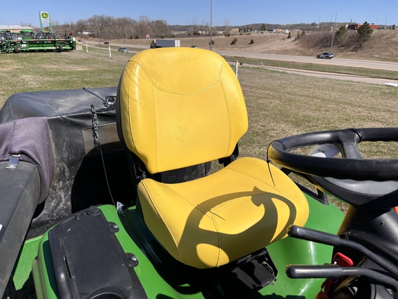 2017 John Deere X730 - Photo19