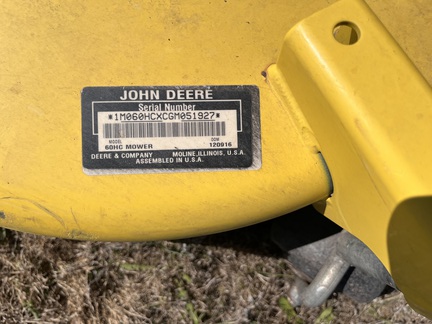 2017 John Deere X730 - Photo31