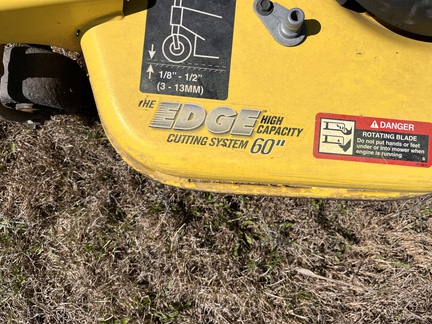 2017 John Deere X730 - Photo22