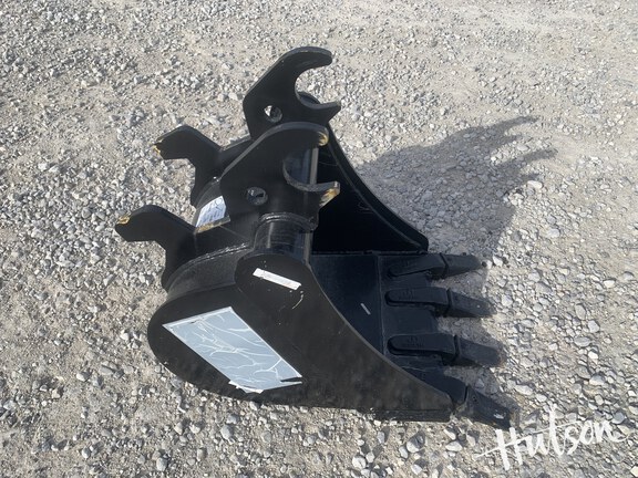 Photo of 2024 John Deere BYT10966