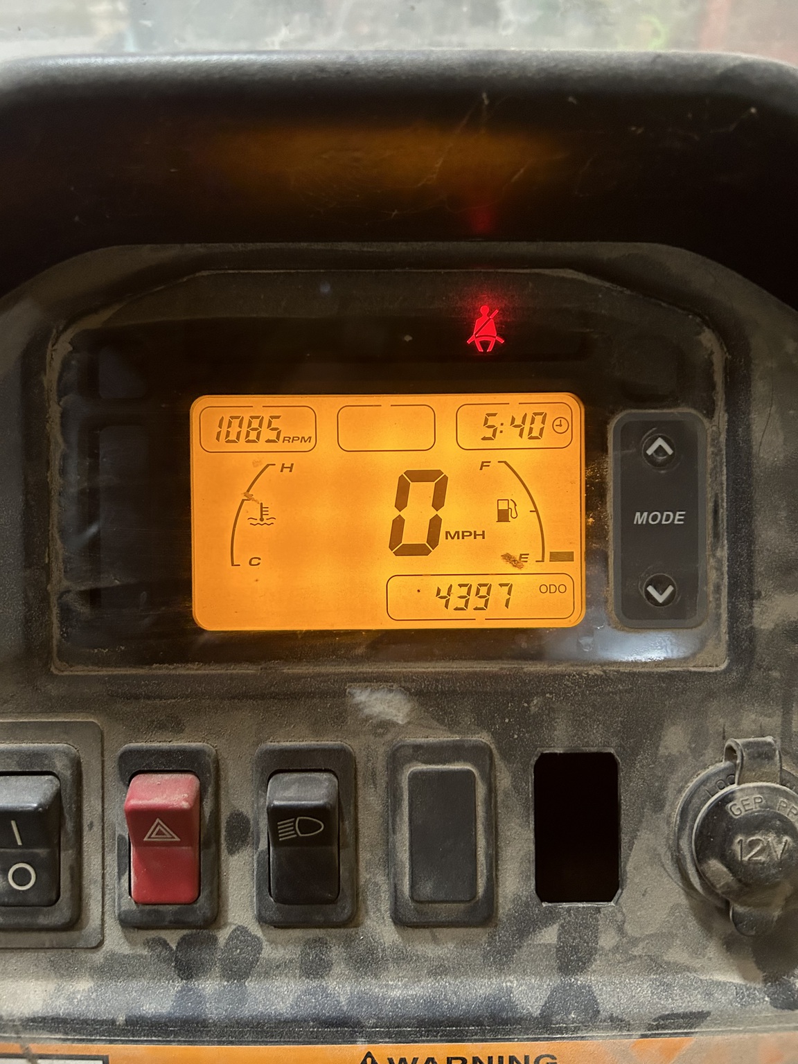 2013 John Deere XUV 825i Image 6