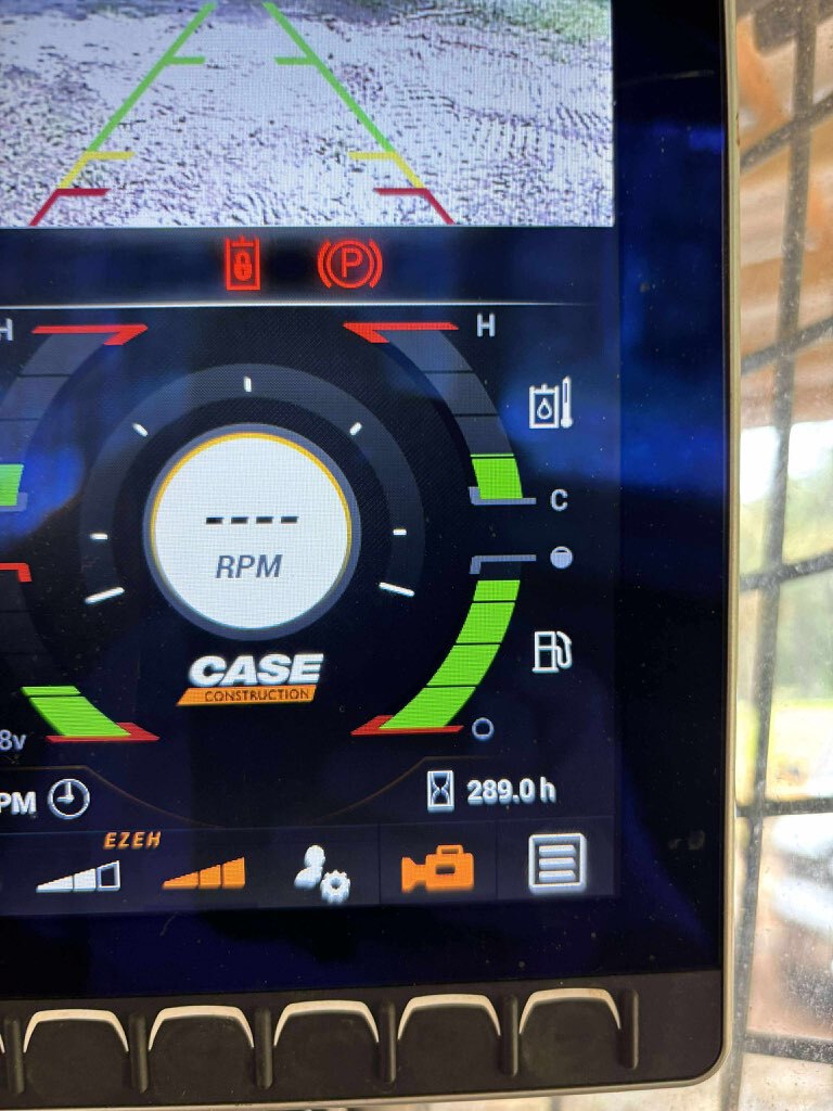 2019 Case TV370B Image 7