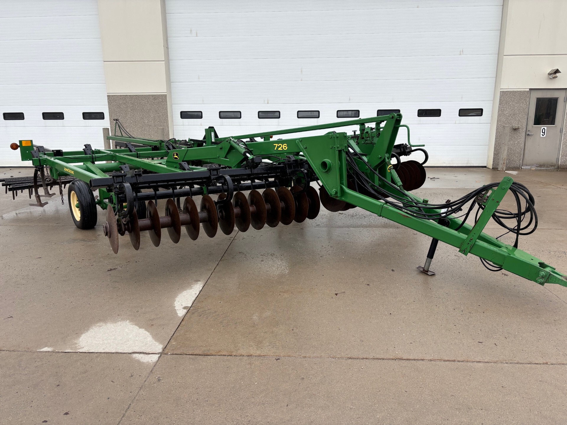 1996 John Deere 726 Image 1