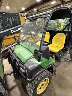 2012 John Deere XUV 825I GREEN Image 1